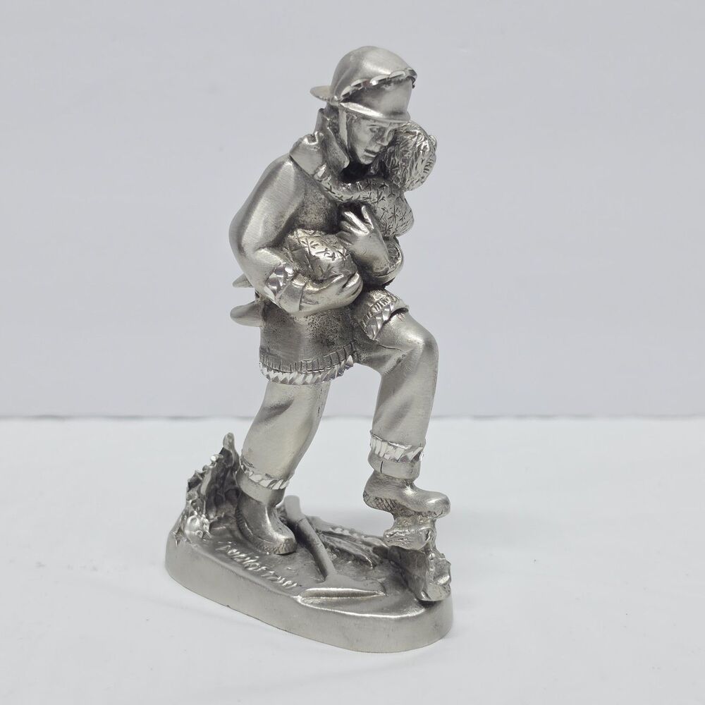 VTG Masterworks Fine Pewter NICK OF TIME 1991 Firefighter With Child Figurine